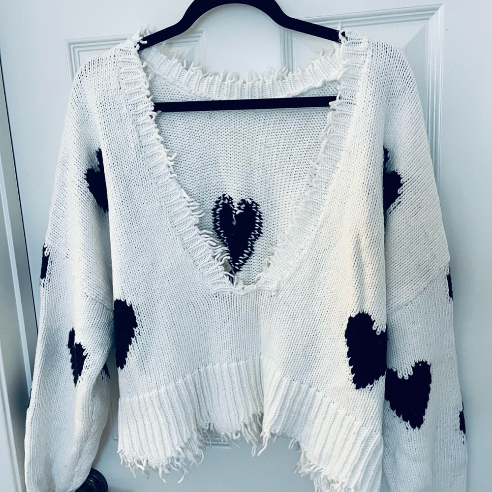 Wildfox V-Neck Sweater with Heart Pattern - White and Black